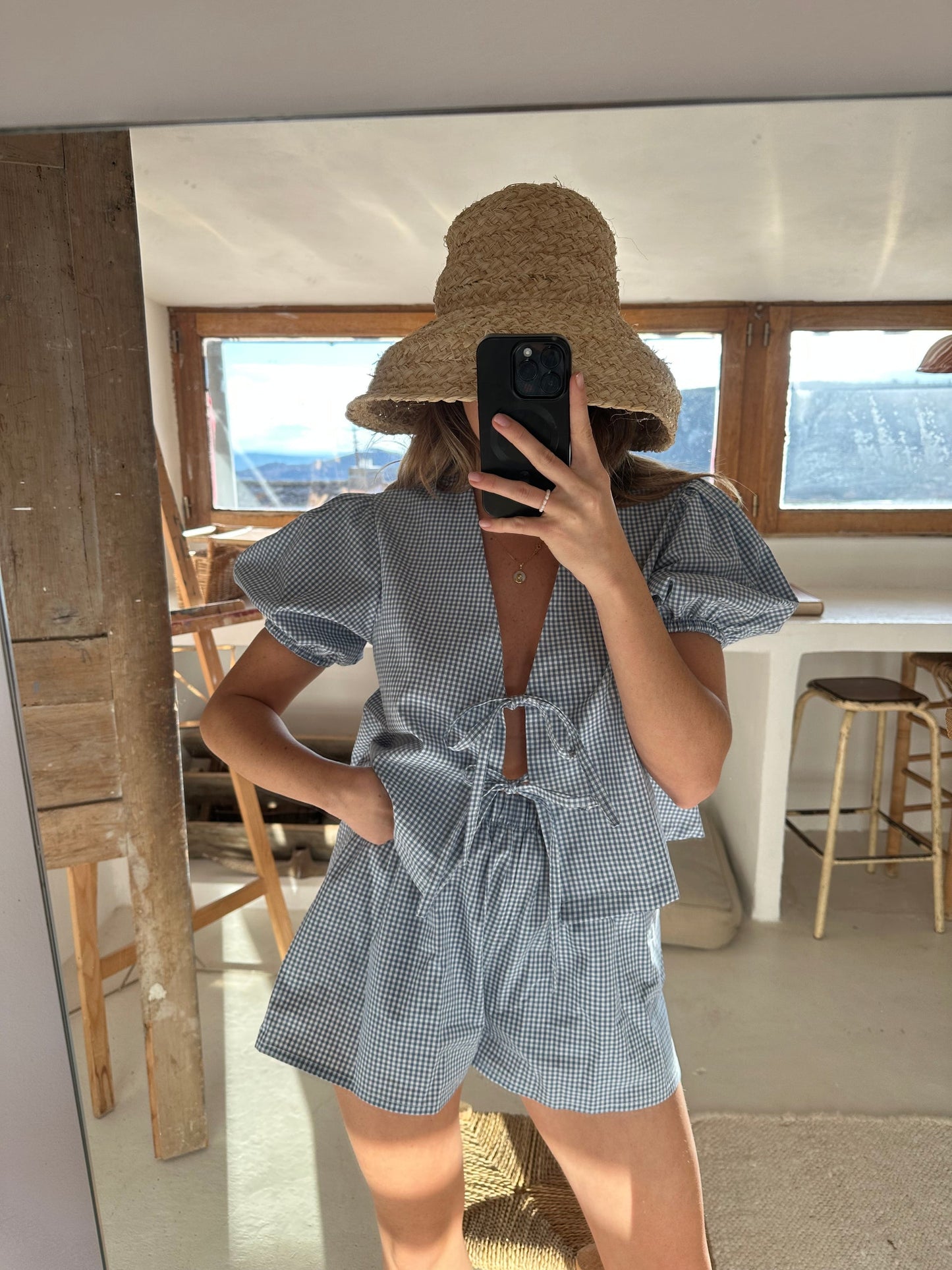 SOLEDAD - CONJUNTO DE SHORT Y BLUSA