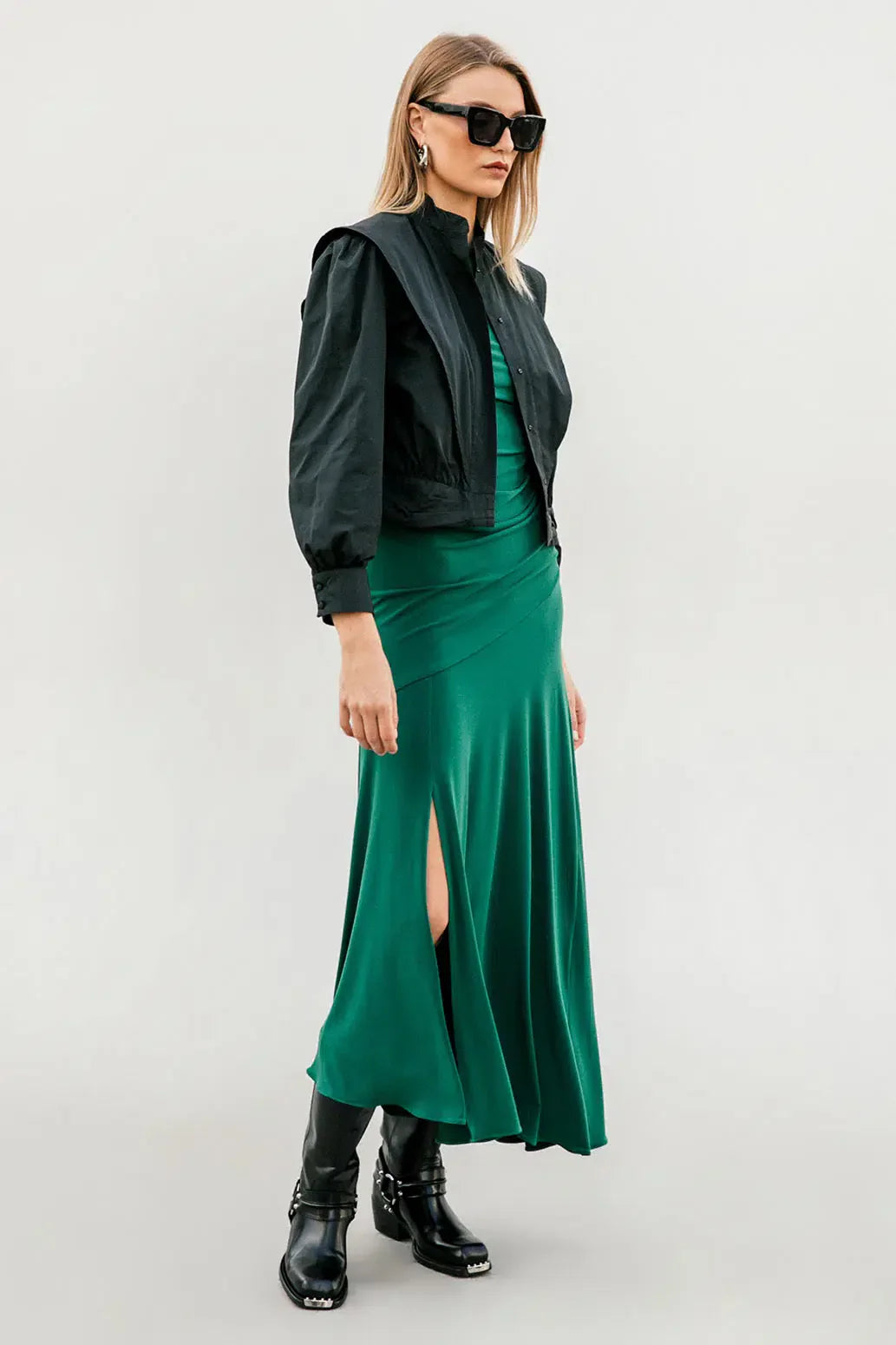 ALEJANDRA - VESTIDO LARGO ASIMÉTRICO VERDE