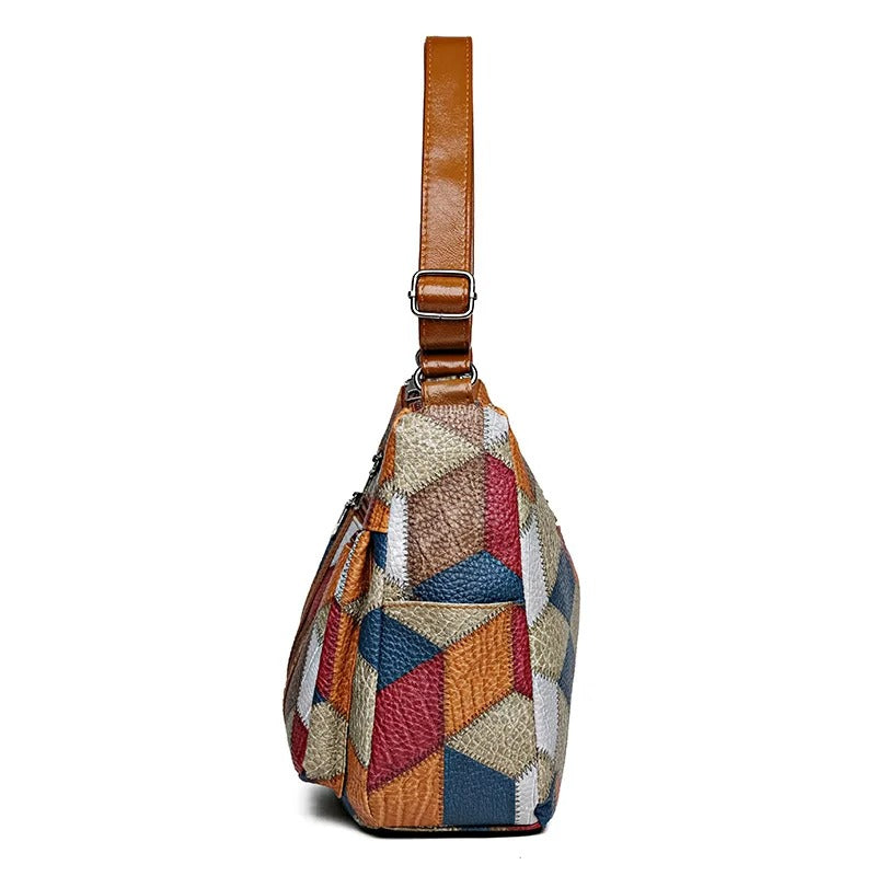 MARINA - BANDOLERA CON DISEÑO DE PARCHES