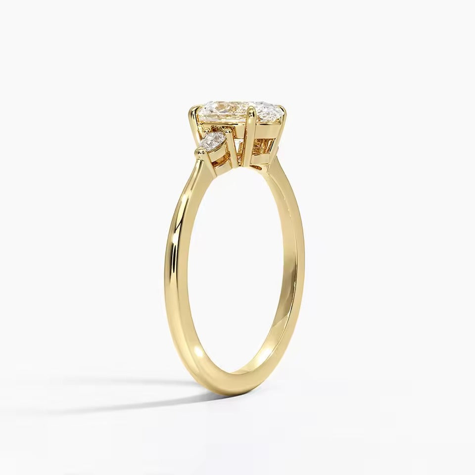 GALA - ANILLO DE ORO CON DIAMANTES