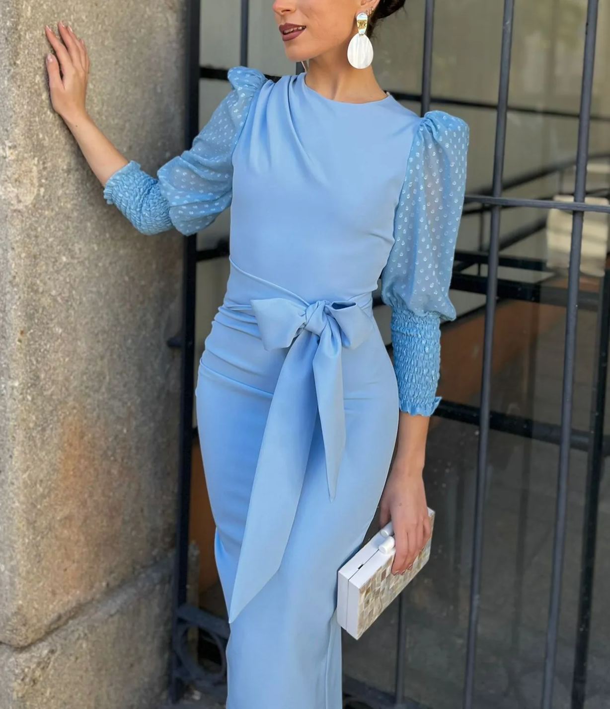 ARACELI - VESTIDO DE MANGAS ABULLONADAS
