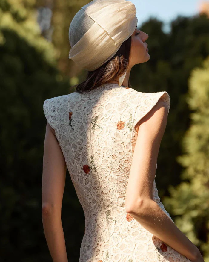 GRACIELA - VESTIDO CON BORDADO FLORAL