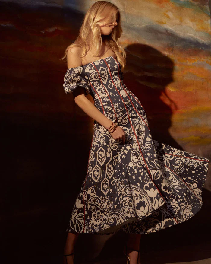 CLOE - VESTIDO CON ESTAMPADO DE FLORES
