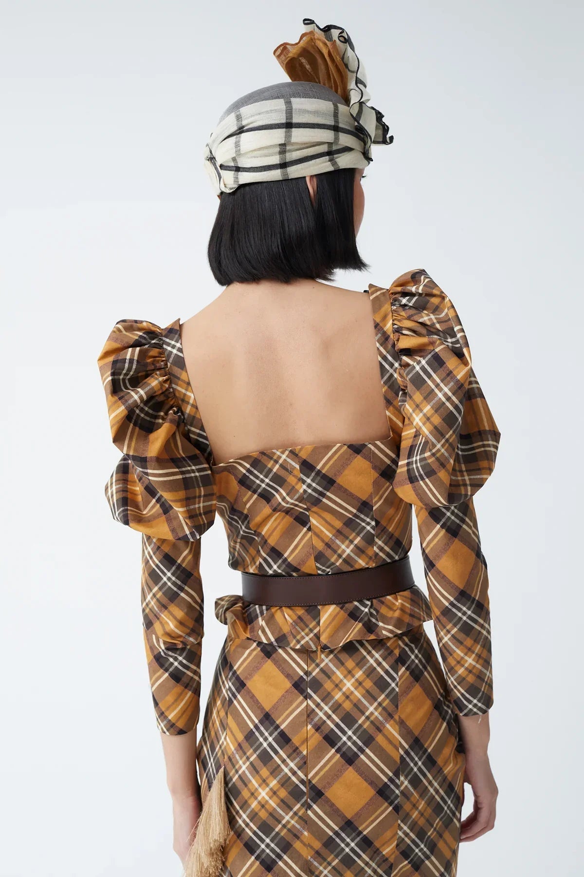 BRUNA - CONJUNTO TOP Y FALDA