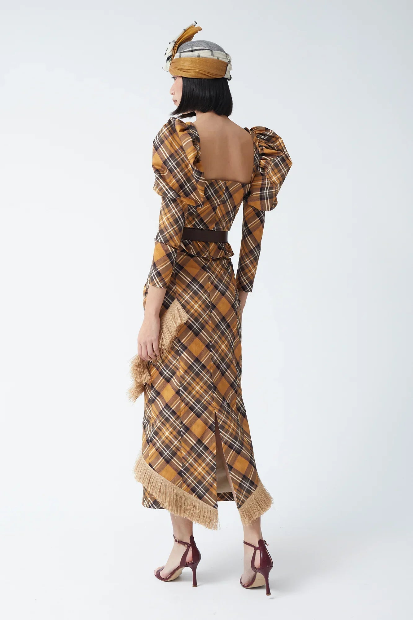 BRUNA - CONJUNTO TOP Y FALDA
