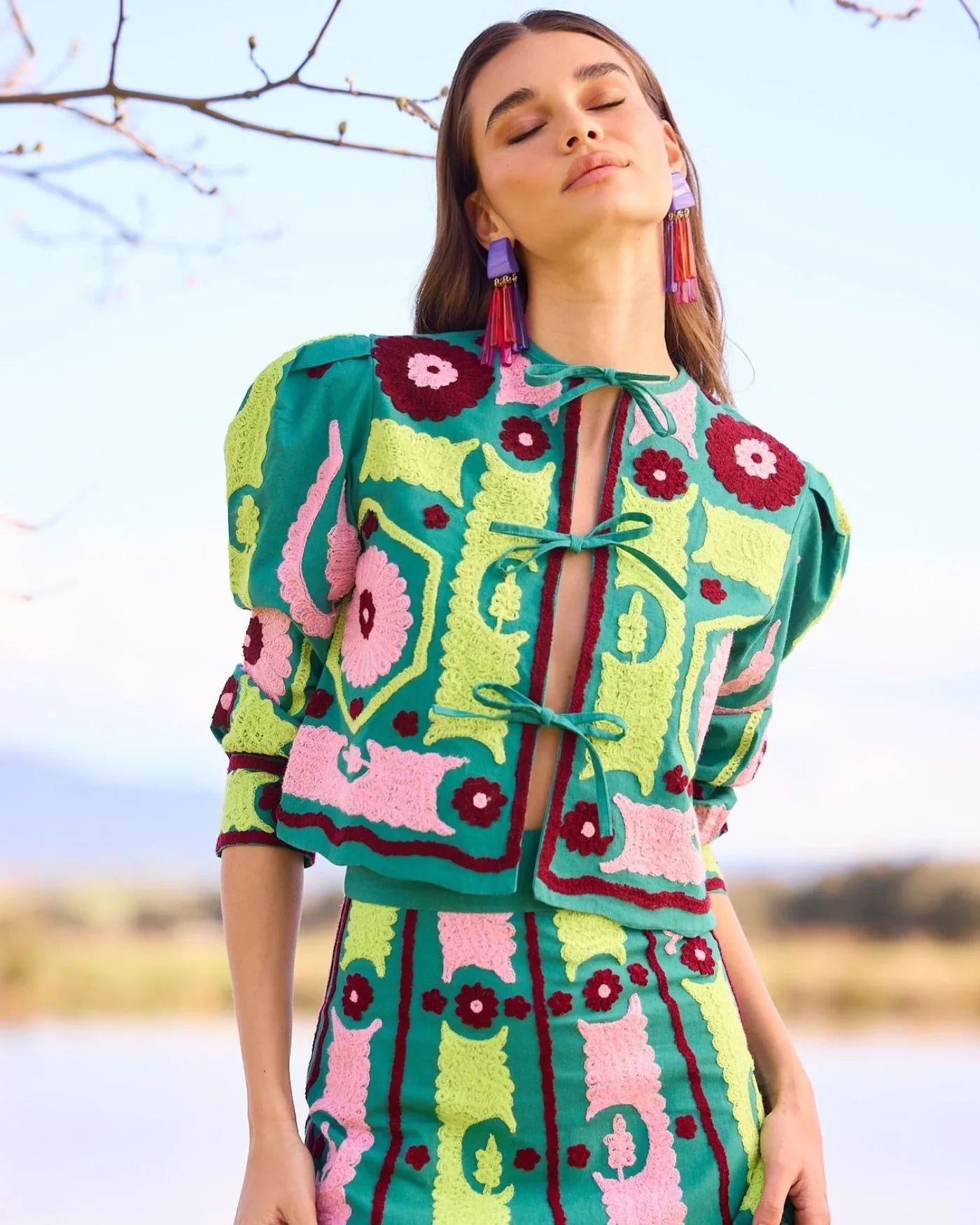 LOLA - CONJUNTO FALDA Y CHAQUETA